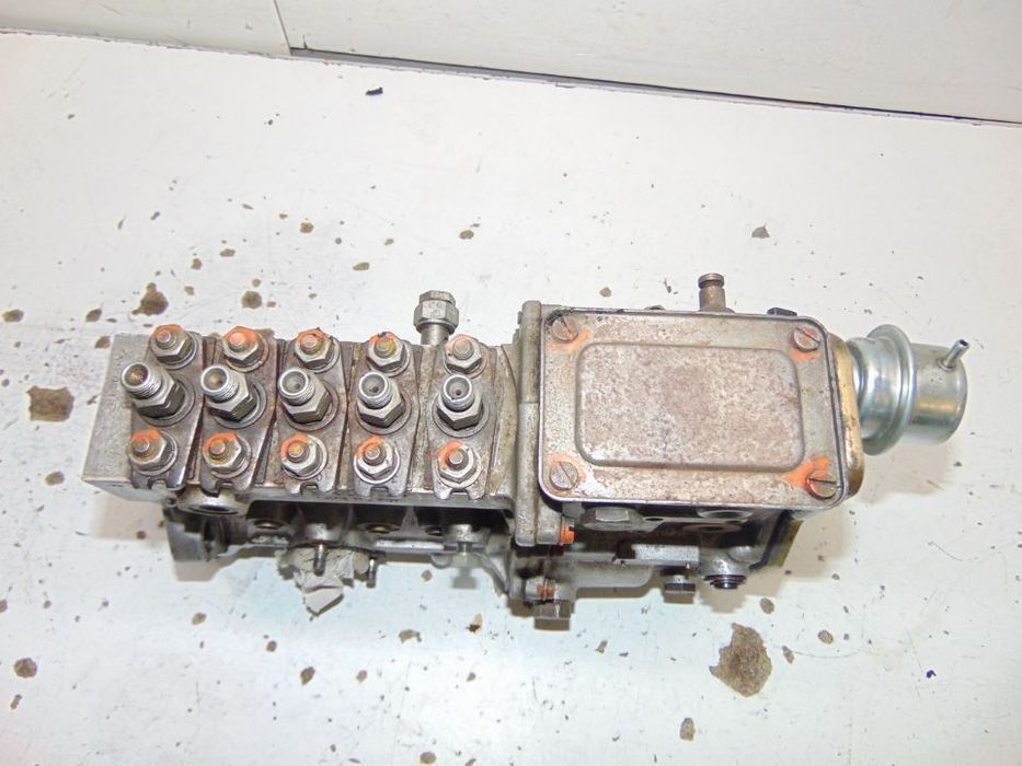 Mercedes w124 300D 5 cilindros ou w114/115 bomba