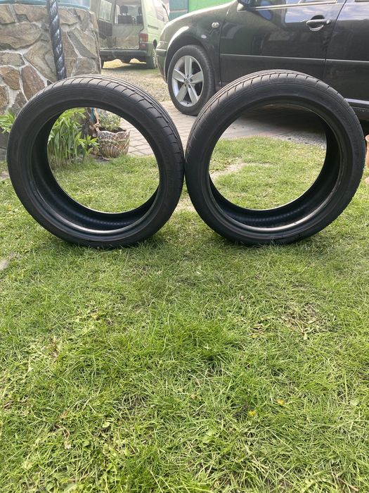 Продам гуму 215/40р17