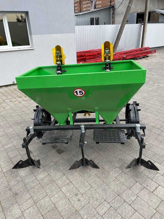 Картоплесаджалка BOMET 70см (75см)