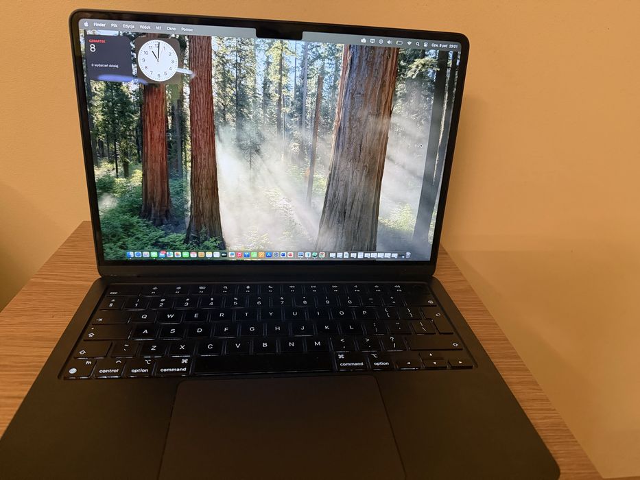 Laptop APPLE MacBook Air 13.6" Retina M2 8GB RAM 256GB SSD macOS Północ