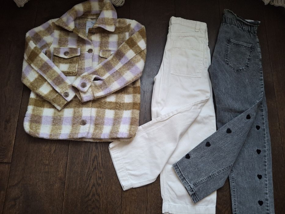 Одяг для дівчинки . Зріст 128-134см.