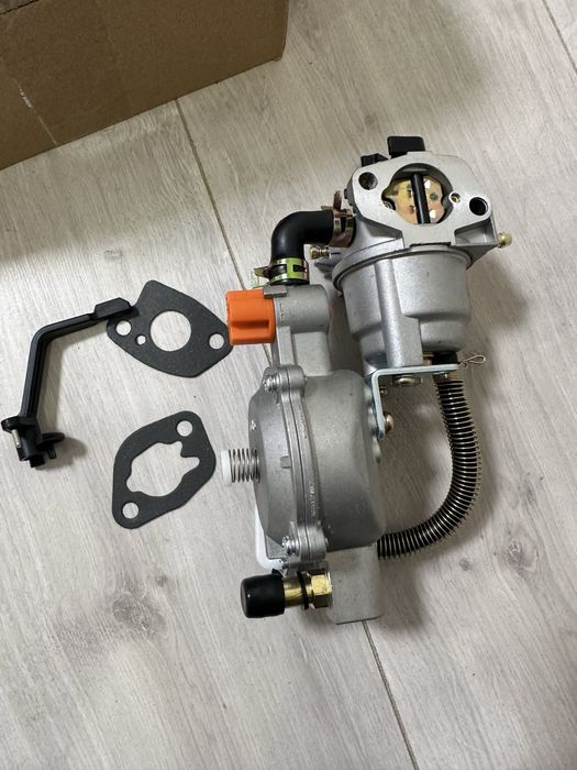 Карбюратор газ/бензин на генераторы до 4 квт
