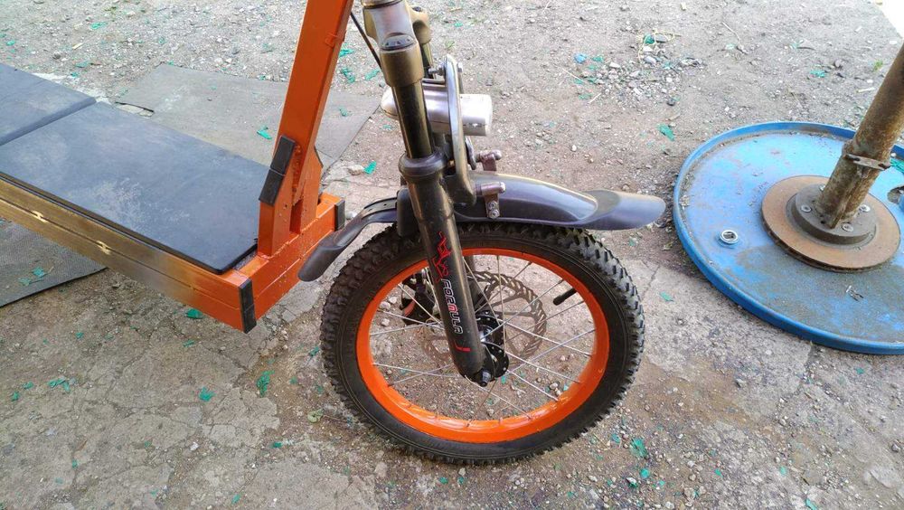 Электросамокат самодельный  из простых составляющих