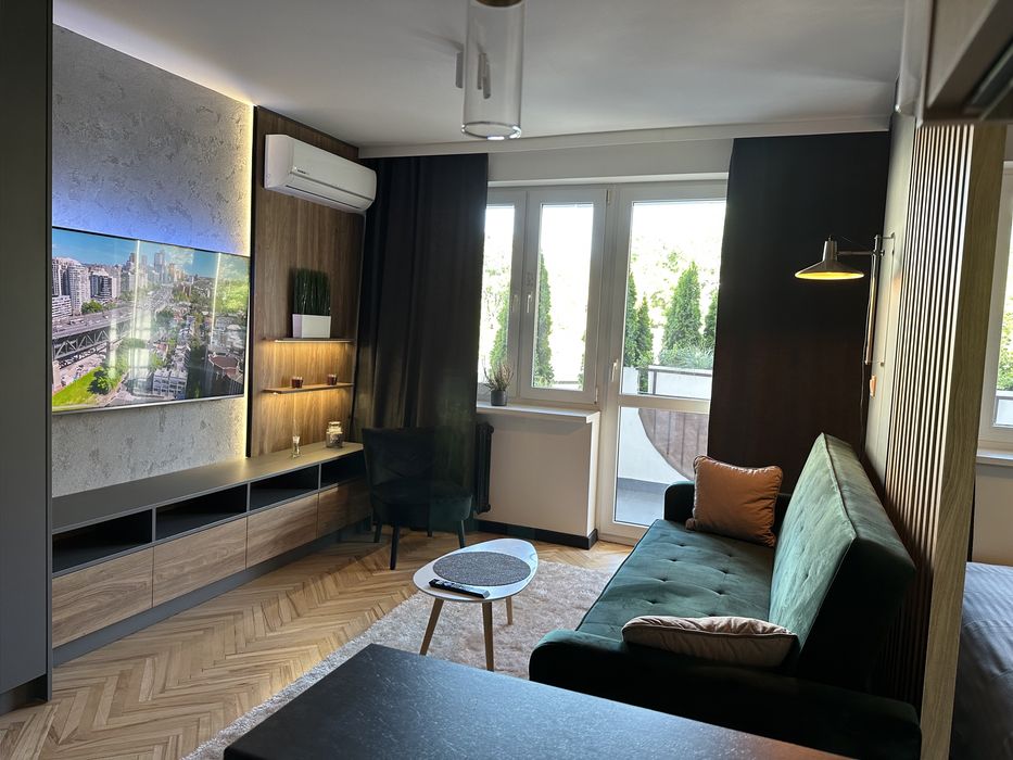 Apartament przy Parku, Centrum || Klimatyzacja, Parking, targi ||