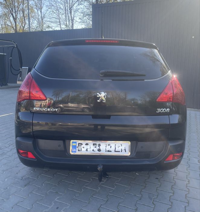 Peugeot 3008 /2010року/2.0дизель/