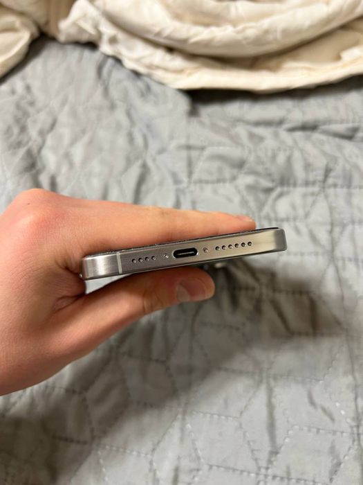 Iphone 15pro max 256gb