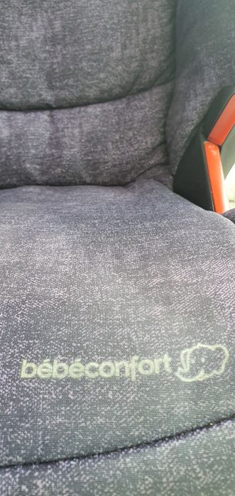 Cadeirinha bebé para Automóvel ( pouco usada )