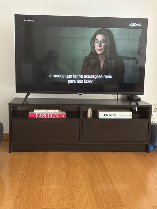 Movel TV Malm usado