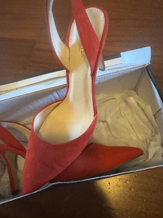 Босоніжки, човники Nine West