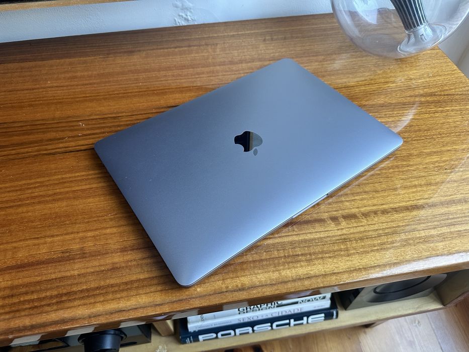 Macbook Pro M1 13” 8gb 256gb Spacegray