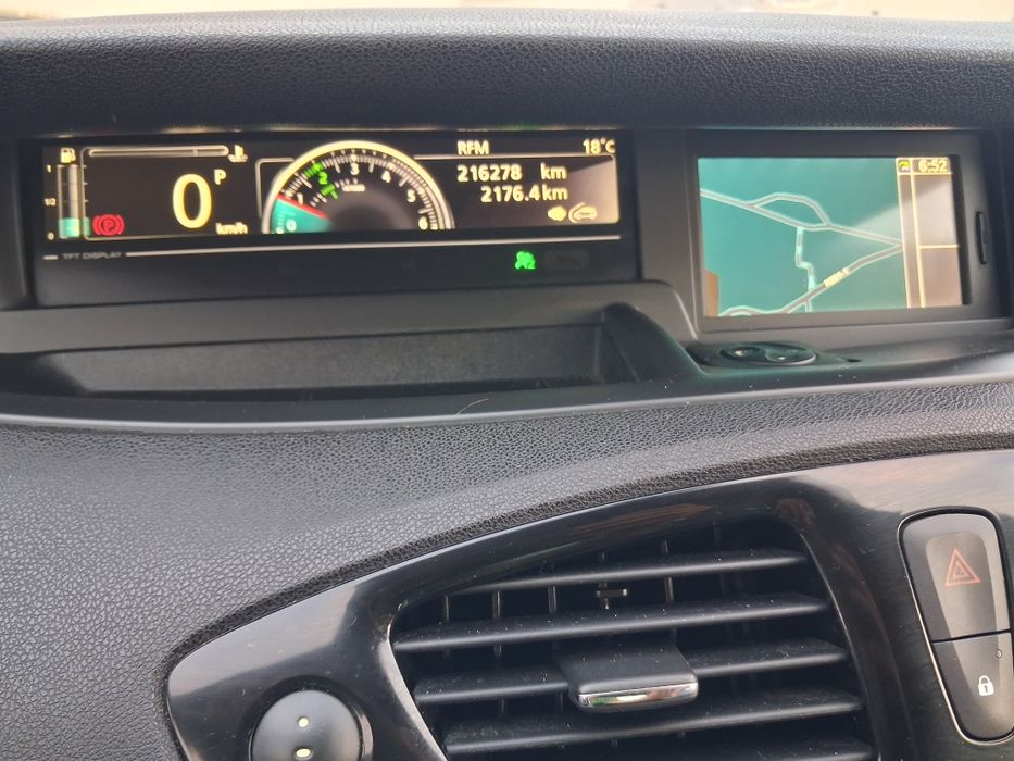 Renault scenic .