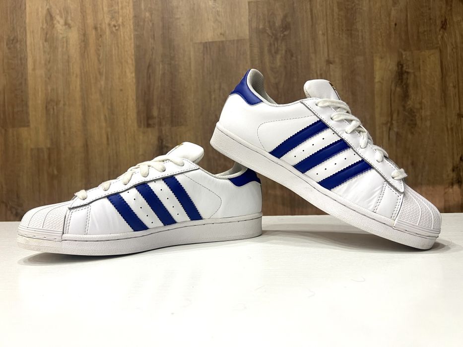 Кроссовки Adidas