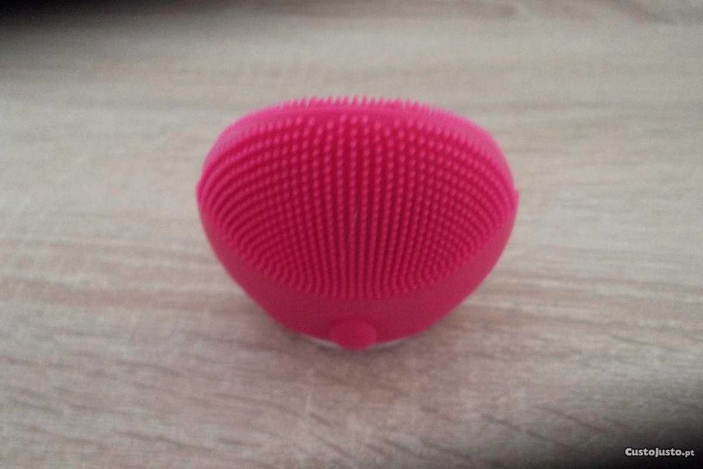 Dispositivo de Limpeza facial novo