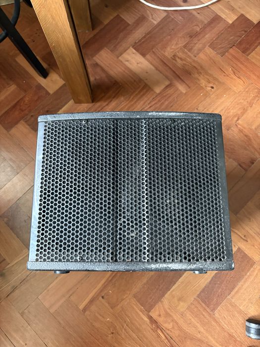 2 subwoofers - The box pro Achat 108 sub