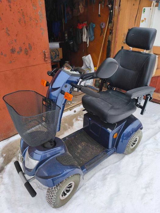 Електро Скутер для людей похилого віку та інвалідів