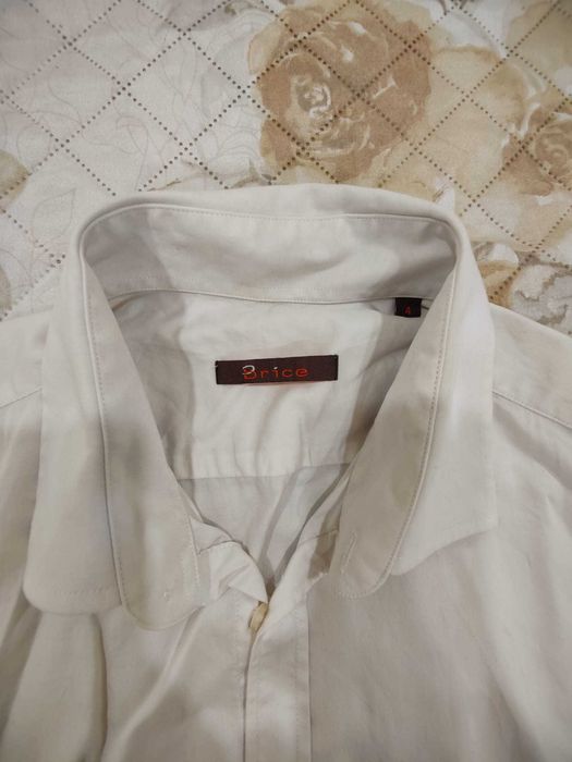 Camisa branca Brice tam. XL em muito bom estado.