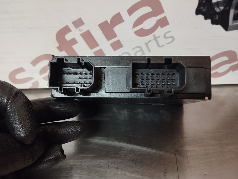 Módulo Confort / Centralina dos Vidros VW GOLF IV - 1J0959199AH