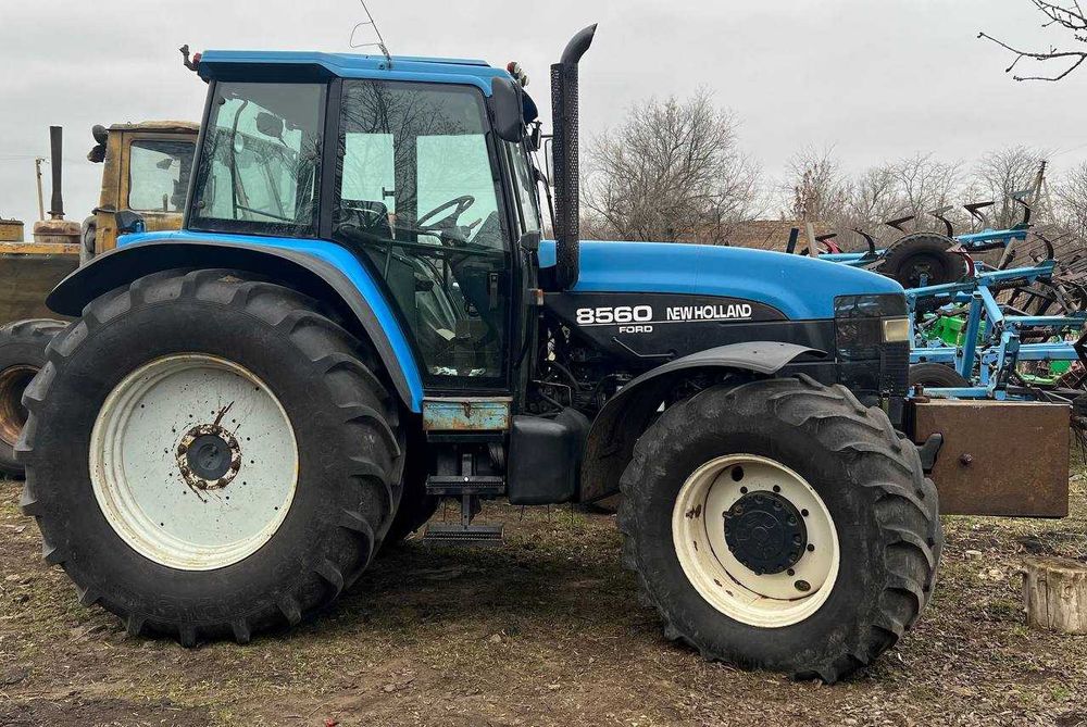 New Holland 8560 4WD