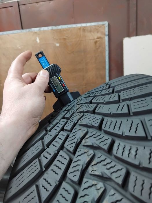 Шини бу 255/50 R19 Falken Eurowinter HS01 SUV Комплект Зима