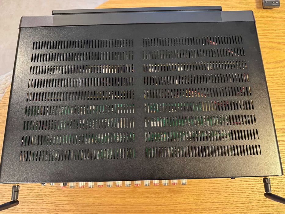 Amplituner Marantz Cinema 60 stan bdb wszystko w komplecie.