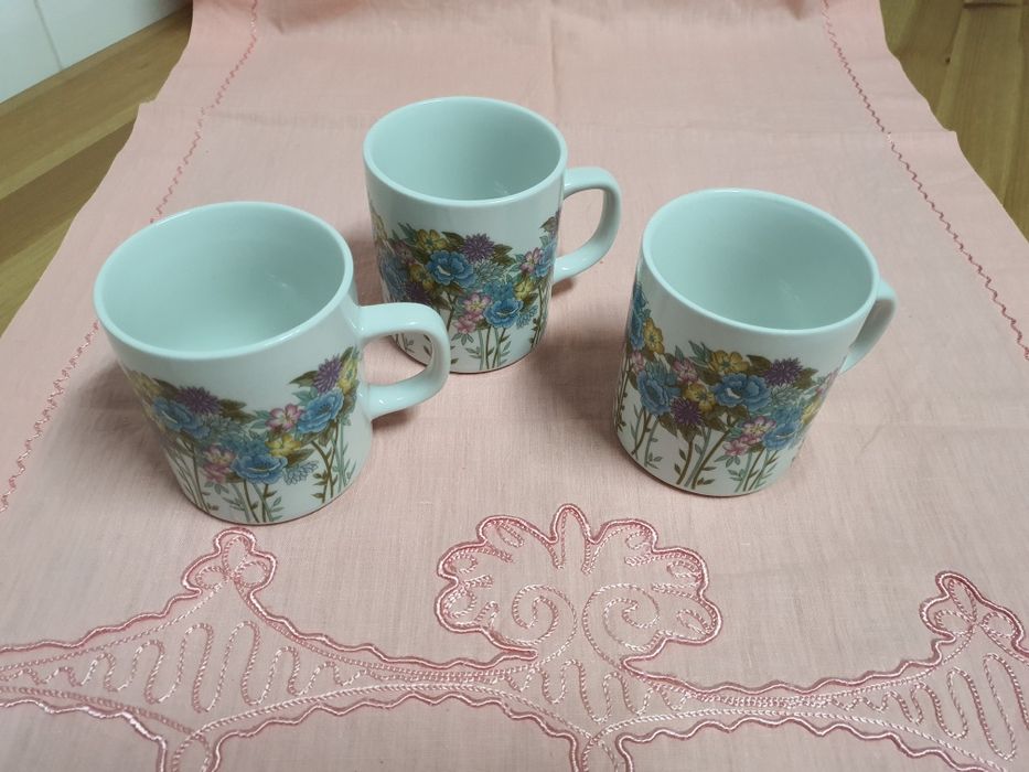 Conjunto de 3 canecas