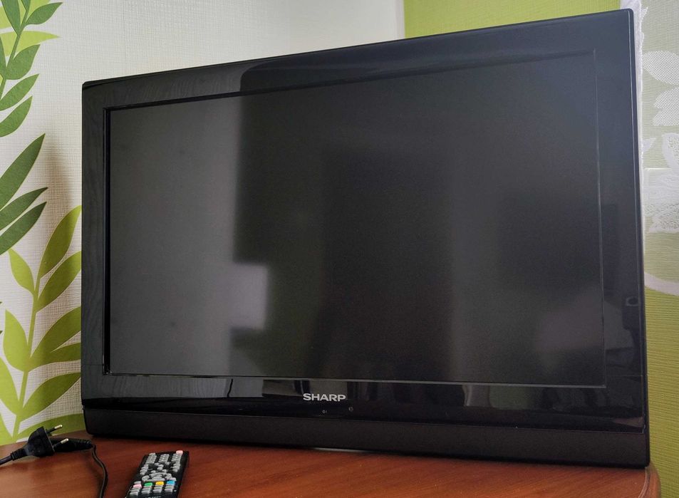 Sprzedam telewizor SHARP