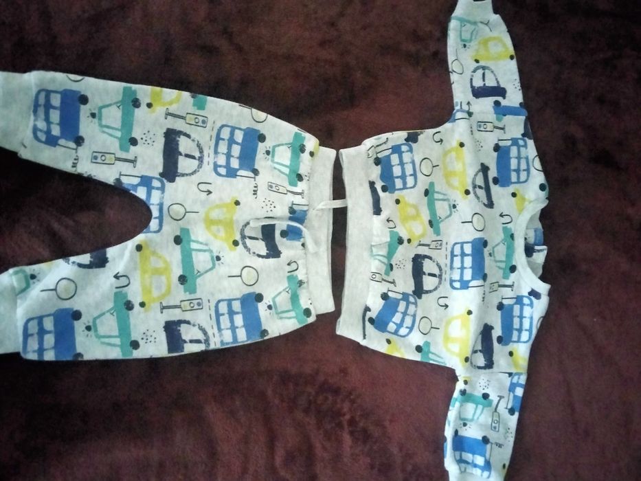 Продам пакет речей для новороджених