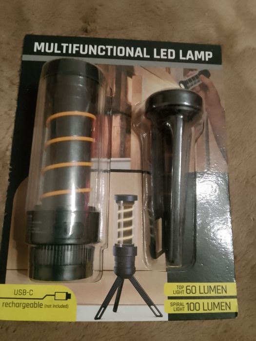 Nowa wielofunkcyjna lampka LED ACTION