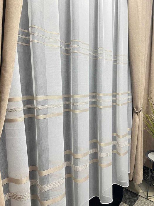 Тюль бамбук полоски в трьох кольорах, є пошиття 280 грн 1 м роздріб