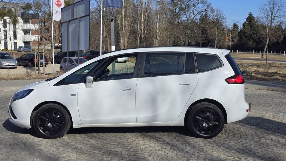 Opel Zafira 1.6 CNG,2012r,7-osobowy,nowy rozrząd,klimatyzacja,elektryk
