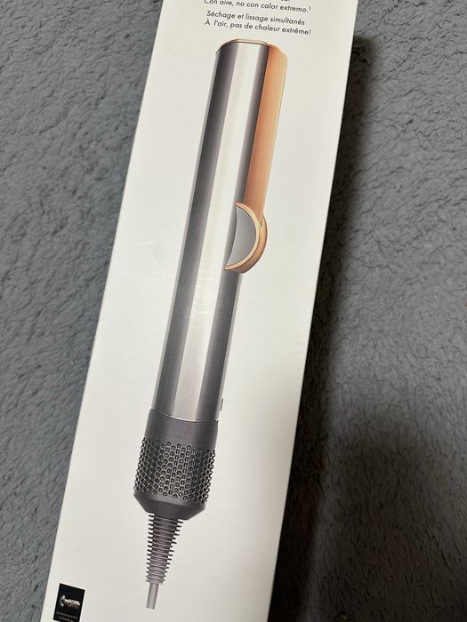 Фен вирівнювач випрямляч Dyson