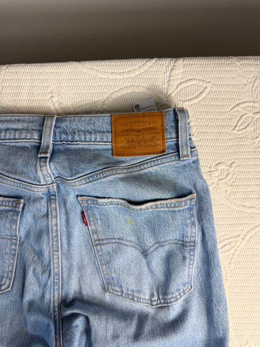 Spodnie Levi’s 70’s High Flare Baby Blue  143