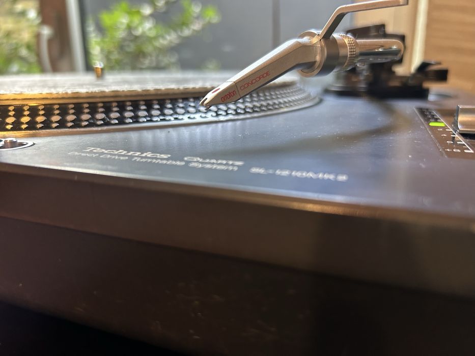 Iconico gira discos Technics SL-1210 MK2 – muito bom Estado