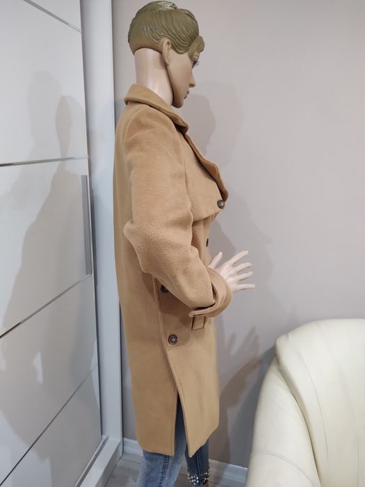 Płaszcz damski chi chi London rozm 34