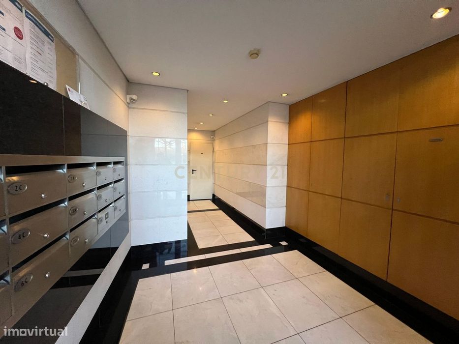 Apartamento T3 com Vista Panorâmica em Parque das Nações, Lisboa