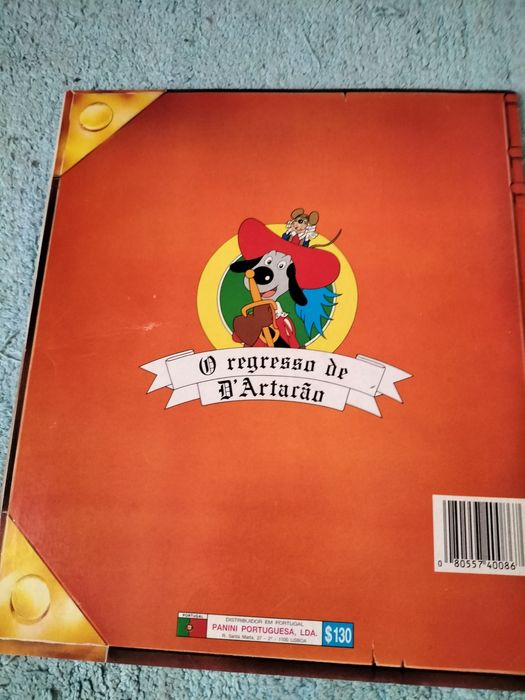 Caderneta do Dartacão de 1992 com 99 cromos