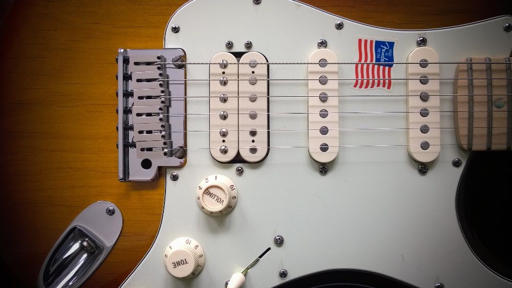 Fender (Made in USA)