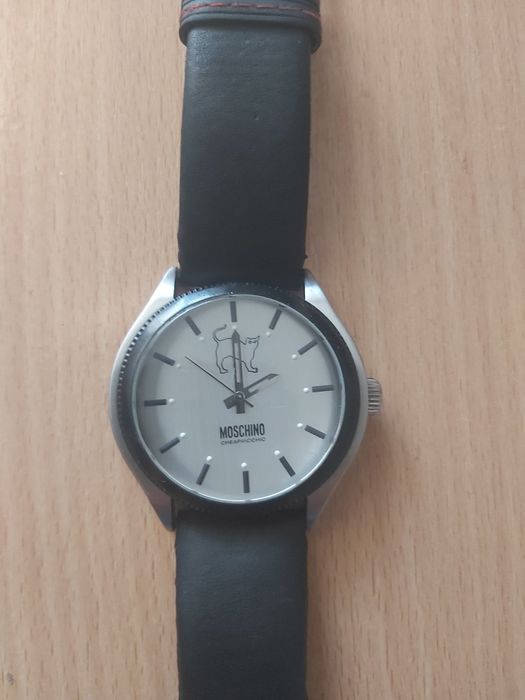 Годинник Moschino MW0069