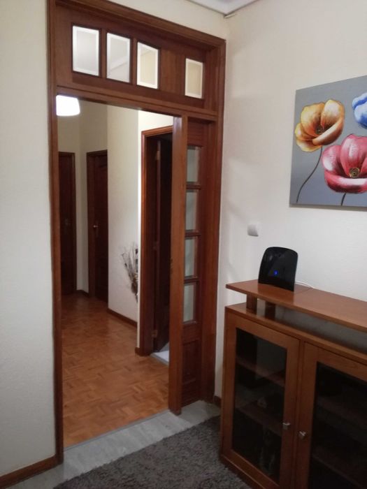 Quarto Amial  Transportes  em Frente