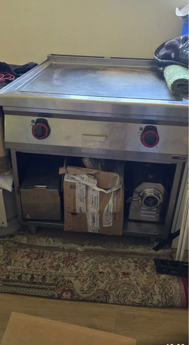 Grill redfox - model FTH 90/80 E