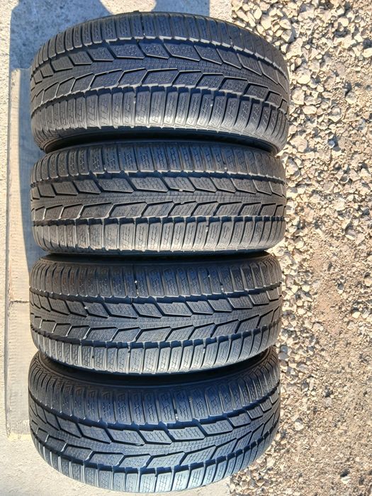 Opony zimowe Semperit Speed-Grip 215 55 R16