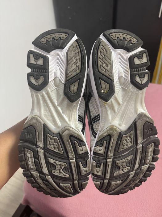 asics gel kayano 14
