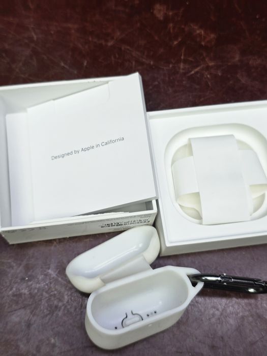 Apple AirPods 4  ANC  на гарантії
