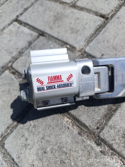 Várias peças para toldo Fiama 45S, como novas e não só