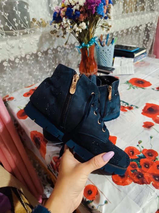 Ботіночкі легесенькі жіночі 37-38р.