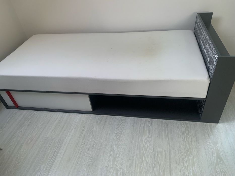 Oddam za darmo tapczan