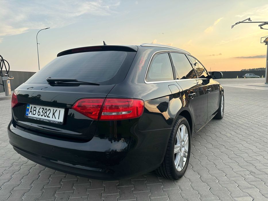 Audi A4 2012 VIN WAUZZZ8K3DA137177 фото оголошення 10 з 23