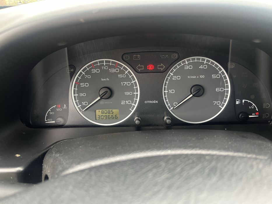 Citroen xsara 1.4 turbo diesel inspecão ate fevereiro de 2027