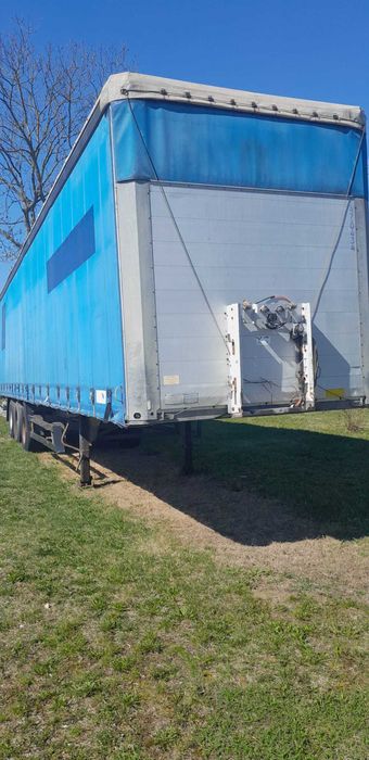 Naczepa firanka Schmitz