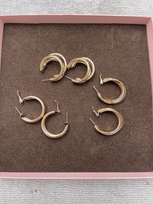 Zestaw 3 kolczyków w kolorze złotym duże w trendach